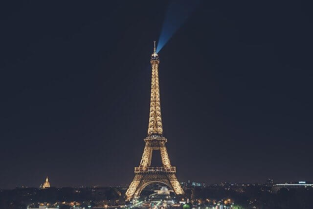 Eiffel tower at night