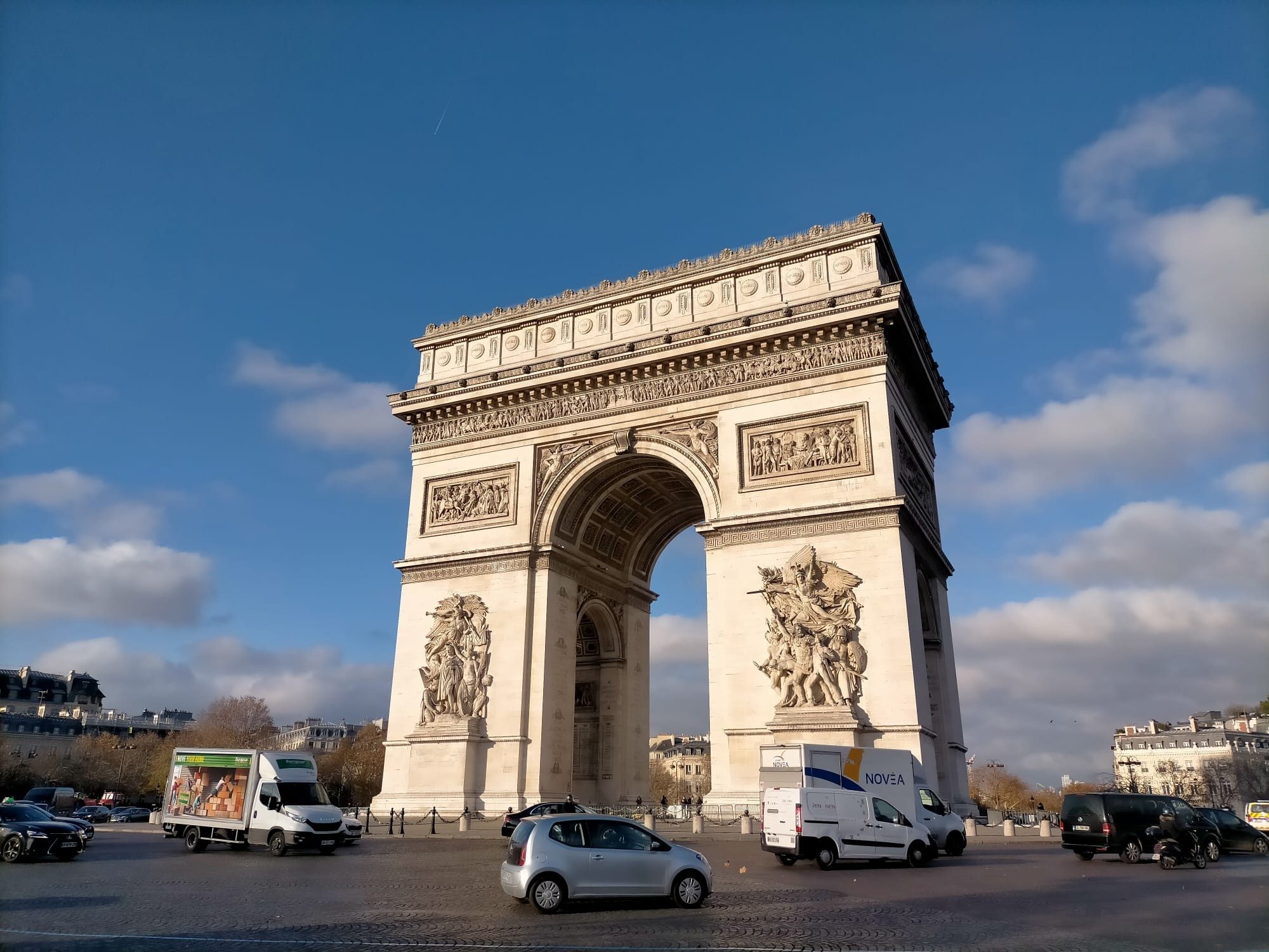 Paris diaries 5: Visiting the Arc of Triomphe