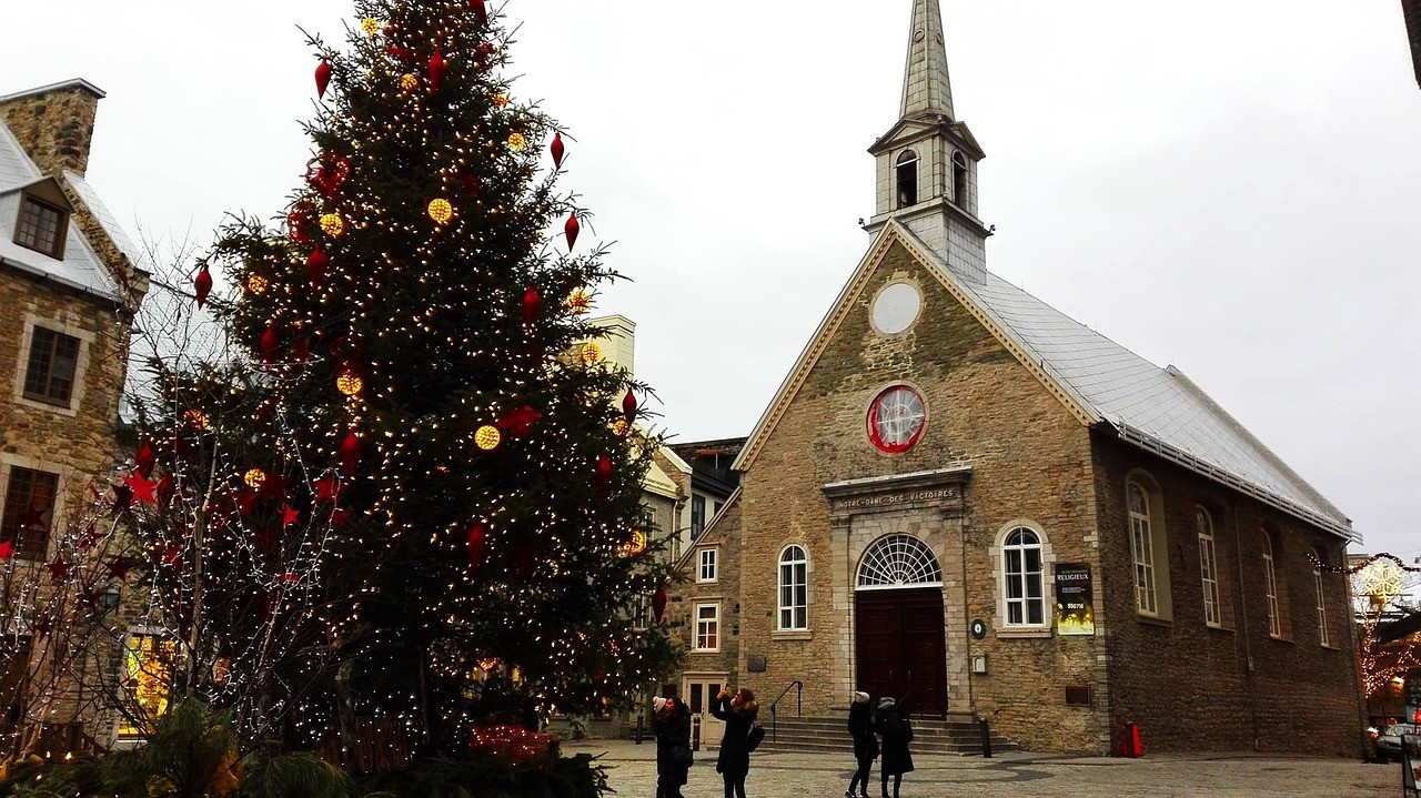 Christmas Traditions in French-Speaking Countries